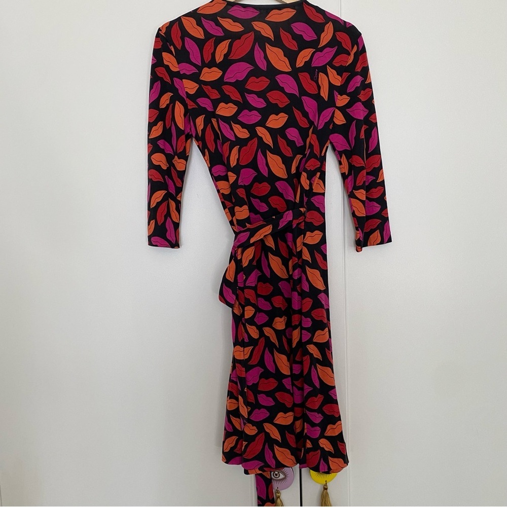Diane Von Furstenberg Julian Silk Jersey Wrap Dress
in Midnight Kiss Multi - Picture 3 of 8